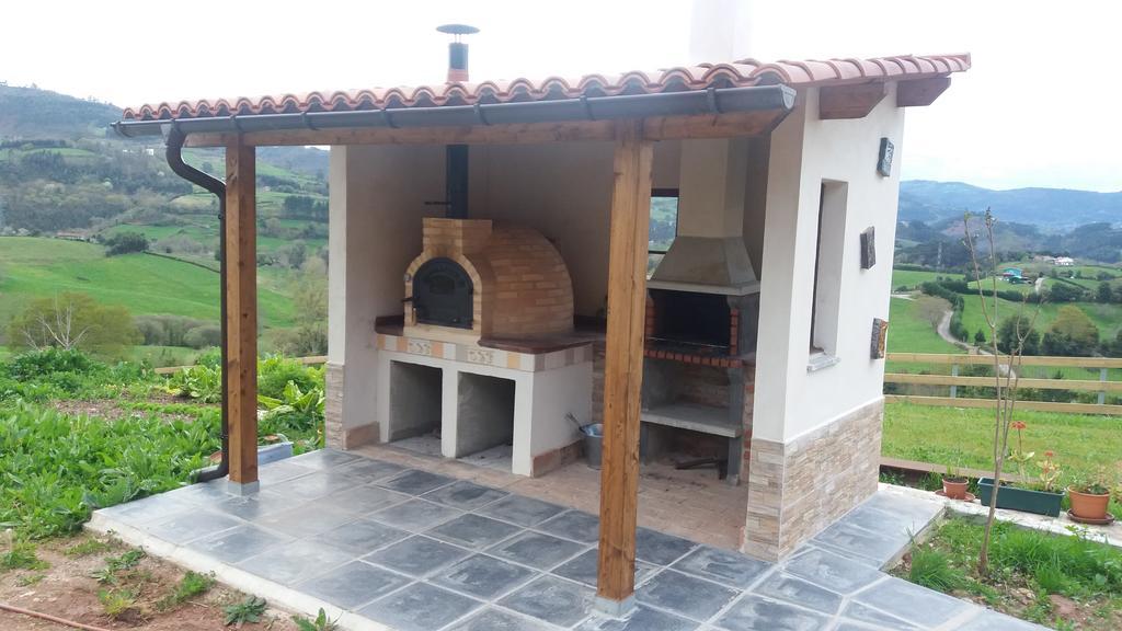 Escuelas De Fuentes Villaviciosa  Exteriör bild